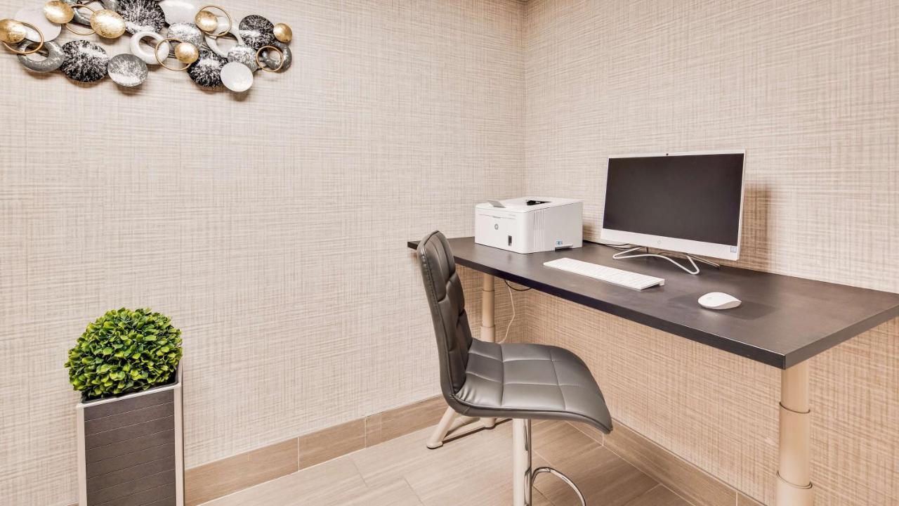 Best Western Fishers Indianapolis Area エクステリア 写真